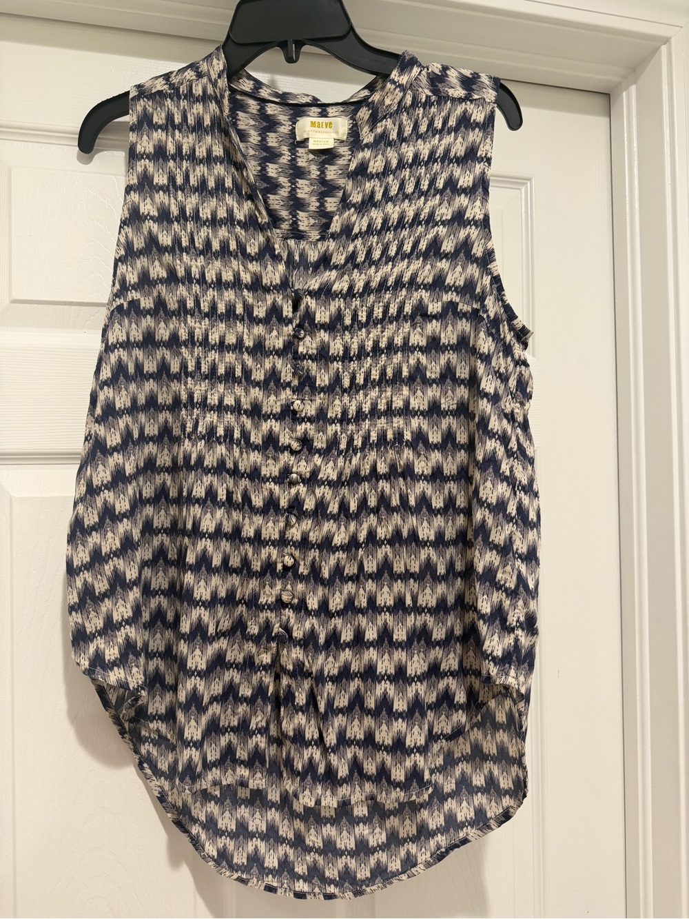 Maeve by Anthropologie Navy and White Sleeveless Button-Front Top